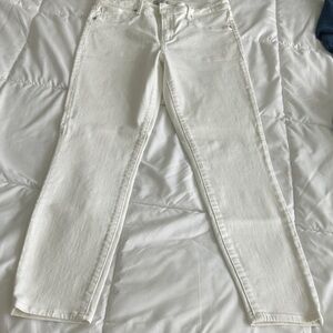 Abercrombie & Fitch White Skinny Jeans